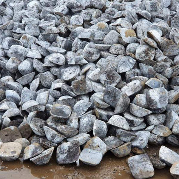 Серый чугун пластинчатая форма. Чугун литейный и передельный состав. Чугун литейный и передельный. Какой чугун литейный. Антифрикционный чугун и легированный чугун.