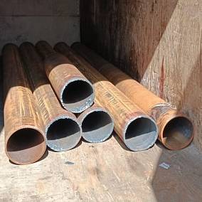 Купить трубу бесшовную сталь 35 140x5 мм в Екатеринбурге