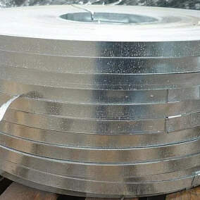Купить ленту оцинкованную штрипс для изготовления металлоштакетника 08кп 90х1.4 мм в Екатеринбурге